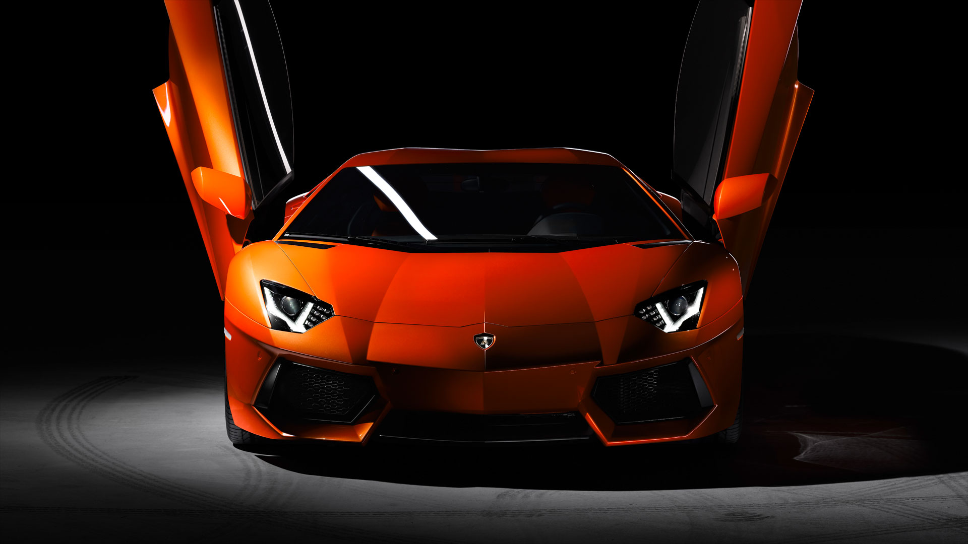 just arrived from the future: the lamborghini aventador at luxury car