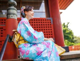 Tout savoir sur le kimono femme