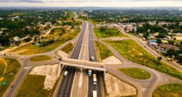 Faut-il faire une location de voiture à Abidjan ?